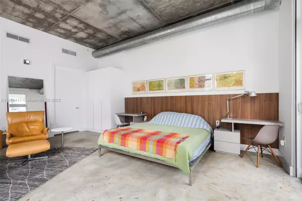 Miami Beach, FL 33139,2001 Meridian Ave #510