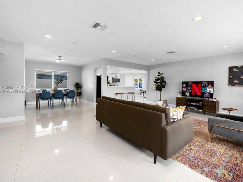 Wilton Manors, FL 33311,2900 NW 9th Ave