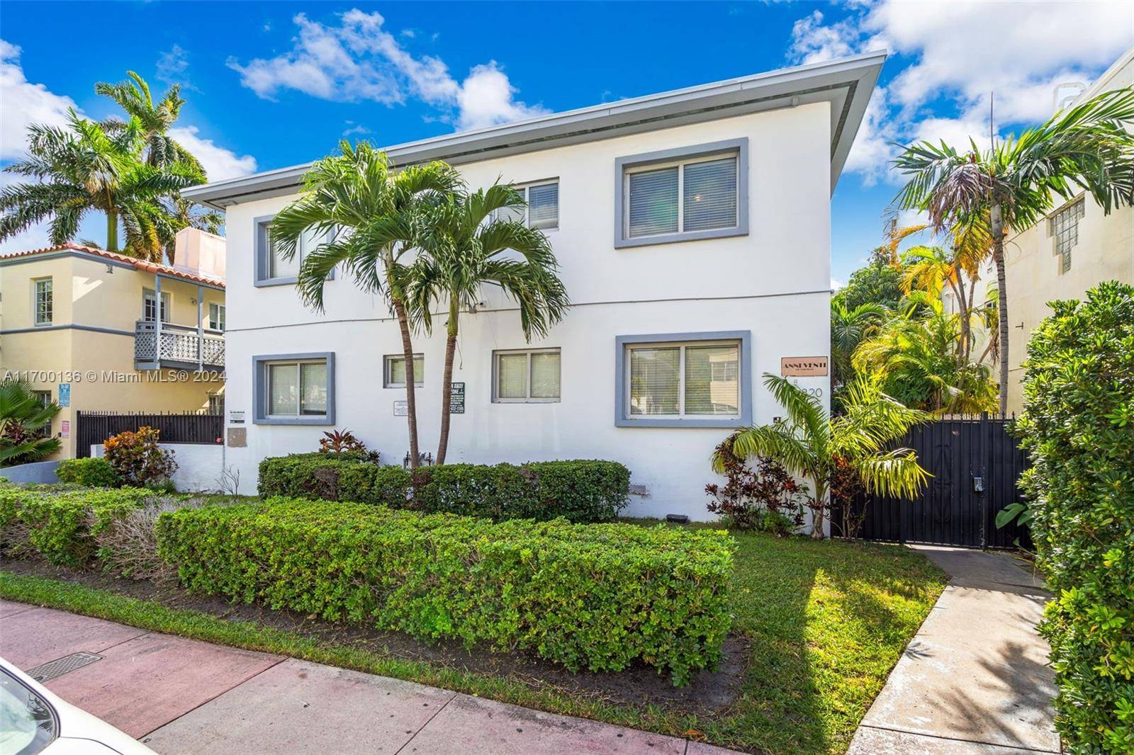 Miami Beach, FL 33139,820 15th St #201