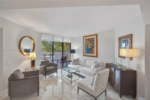 3610 Yacht Club Dr #210,  Aventura,  FL 33180