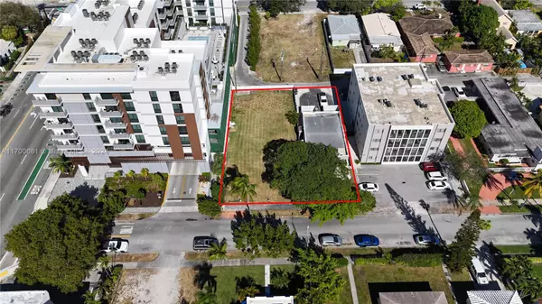 Hollywood, FL 33020,1741 Dewey St
