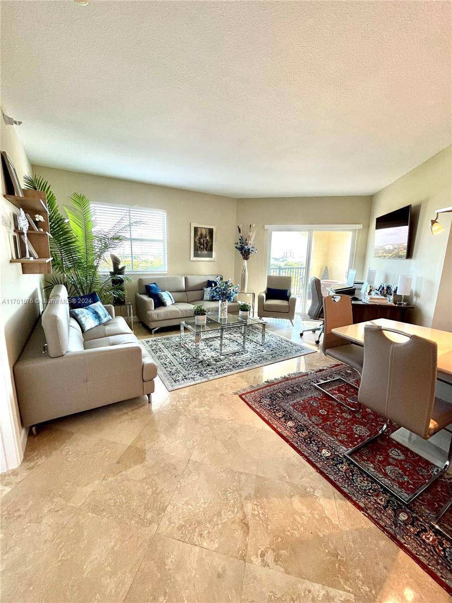 Miami, FL 33145,1627 SW 37th Ave #907