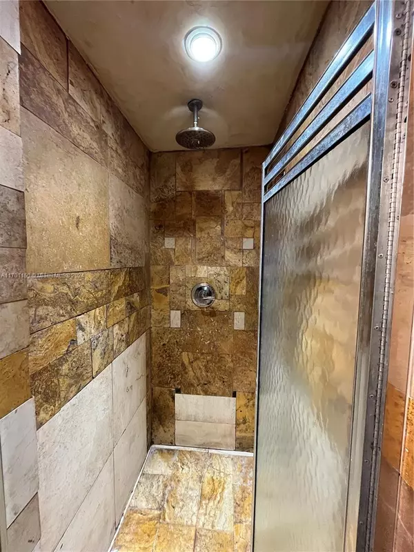 Cutler Bay, FL 33157,9761 Marlin Rd