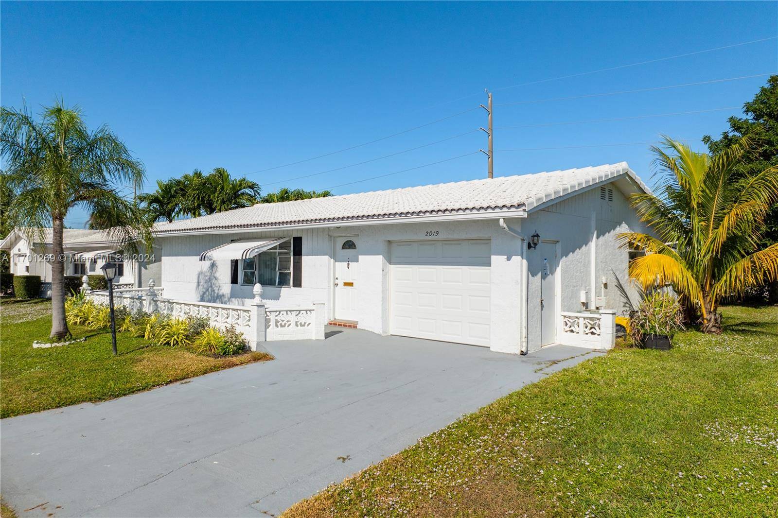 2019 SW 16th Ave, Boynton Beach, FL 33426