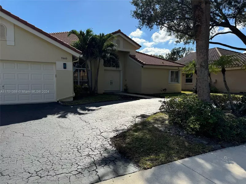 7440 NW 65th Ln #0, Parkland, FL 33067