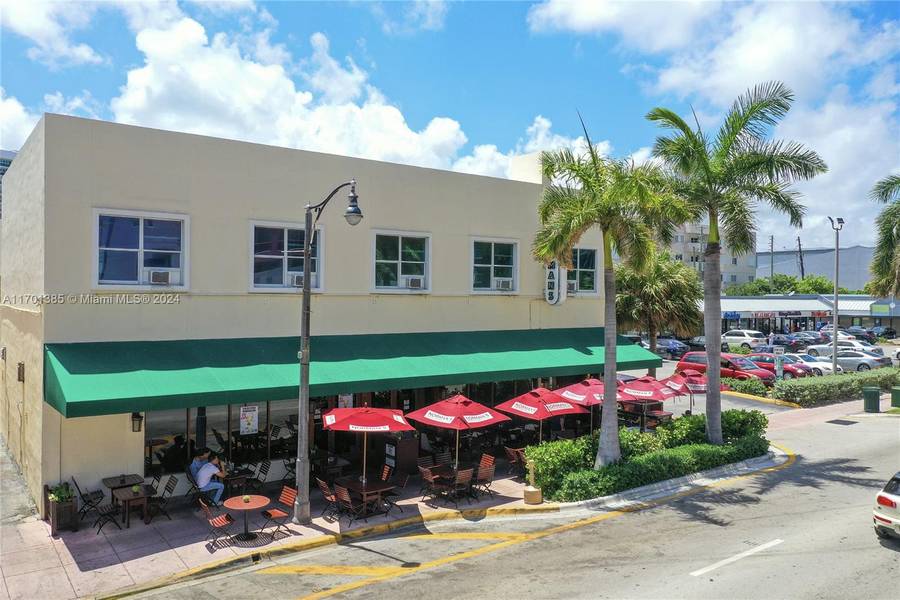 6760 Collins Ave #3, Miami Beach, FL 33141