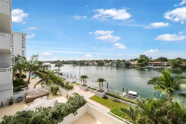 Miami Beach, FL 33140,5700 Collins Ave #4L