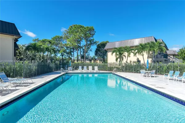 Pembroke Pines, FL 33024,9165 NW 1st Ct #102