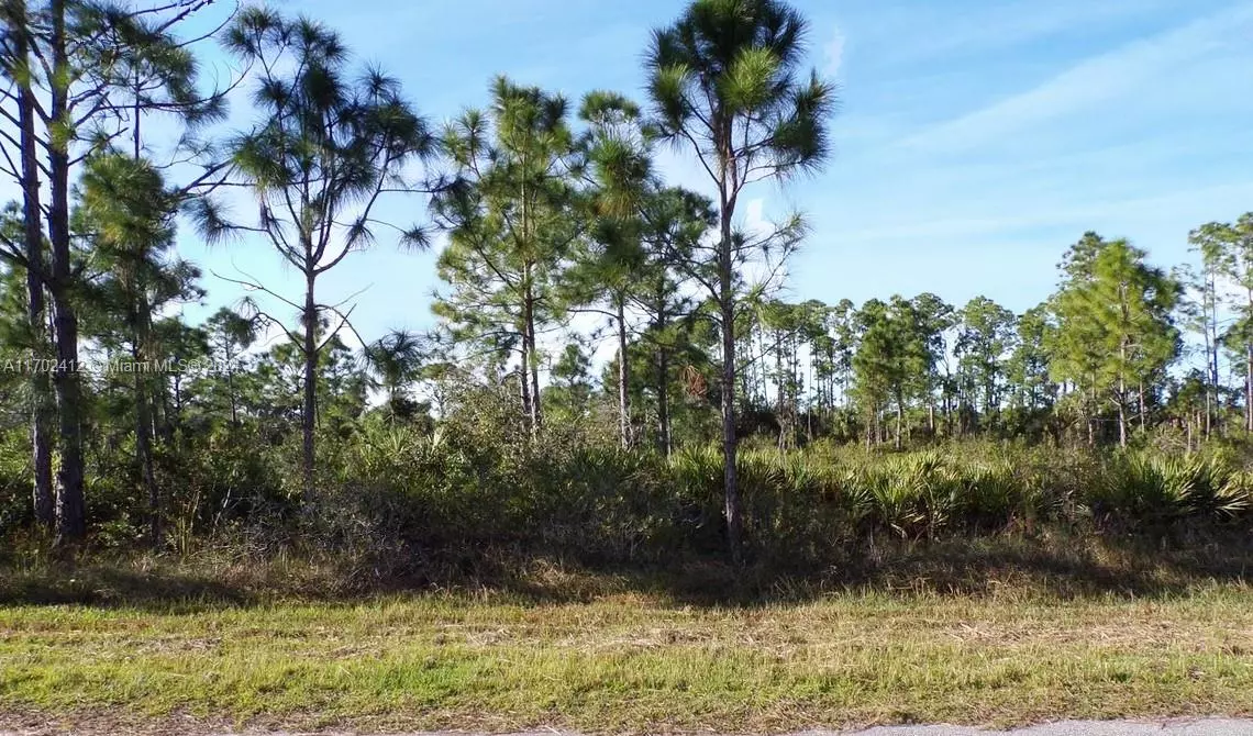 Port Charlotte, FL 33953,12090 Kraft Ave