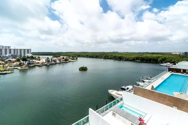 Sunny Isles Beach, FL 33160,400 Sunny Isles Blvd #919
