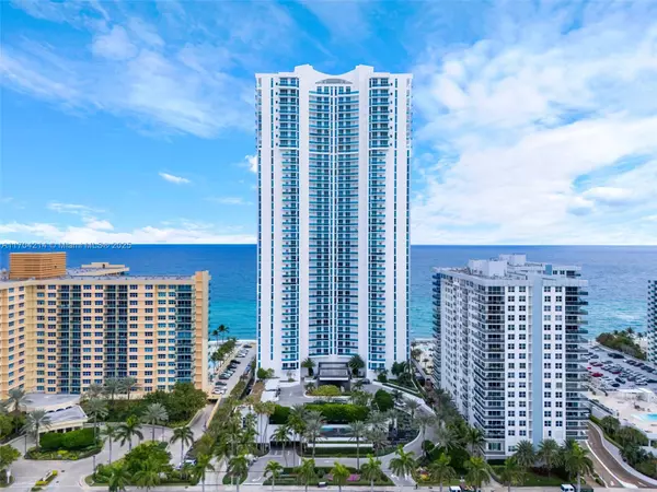 Hollywood, FL 33019,2711 S Ocean Dr #2701