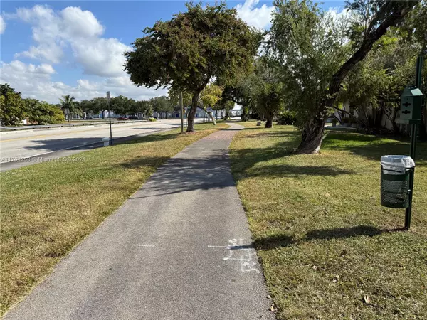Miami, FL 33193,6405 SW 152nd Cir Pl #10-05