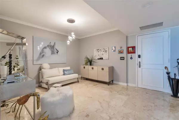 Hallandale Beach, FL 33009,1830 S Ocean Dr #2311