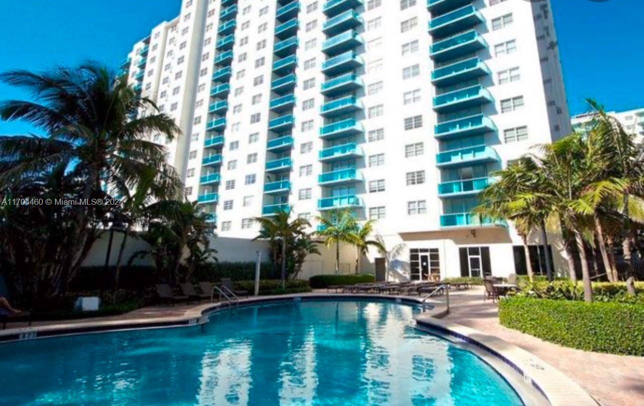 4001 S Ocean Dr #PH3, Hollywood, FL 33019