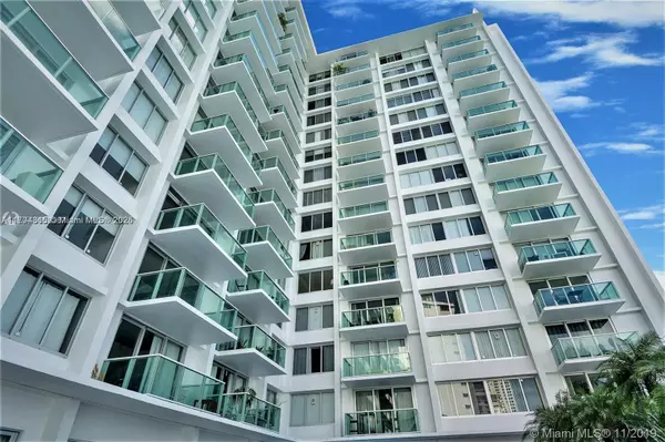 Miami Beach, FL 33139,1000 West Ave #1105