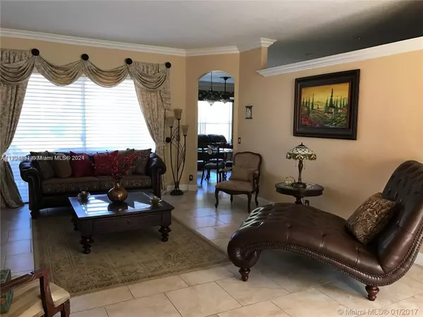 Cooper City, FL 33026,10807 Charleston Pl #-