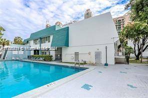 17560 Atlantic Blvd #417, Sunny Isles Beach, FL 33160