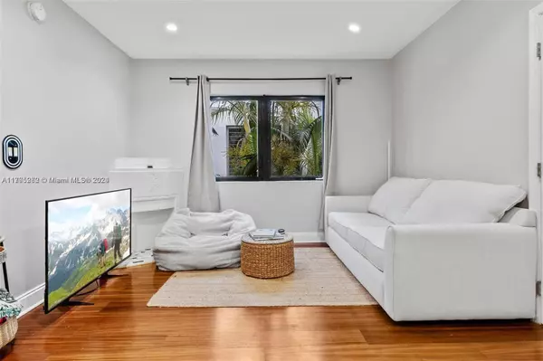 Miami Beach, FL 33139,750 Jefferson Ave #14