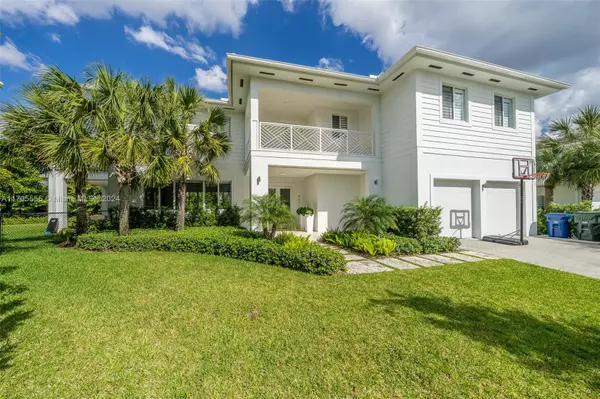 South Miami, FL 33143,5601 SW 65 CT #0