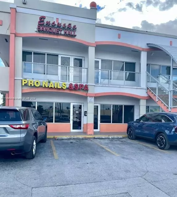 Hialeah, FL 33012,4646 W 4th Ave #4648