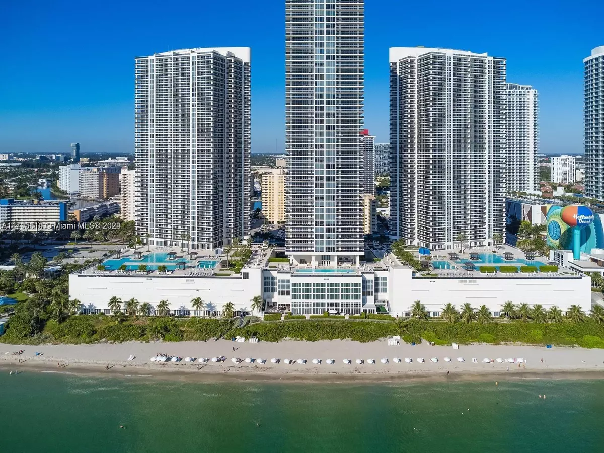 Hallandale Beach, FL 33009,1830 S Ocean Dr #1407