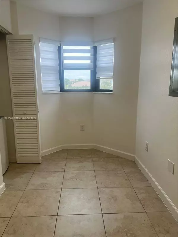 Cutler Bay, FL 33190,22301 SW 88th Pl #205-3