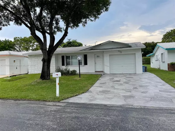 1131 NW 90th Way #1131, Plantation, FL 33322