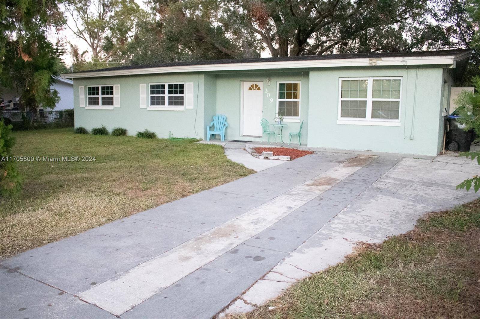 Orlando, FL 32811,309 Ronnie Circle