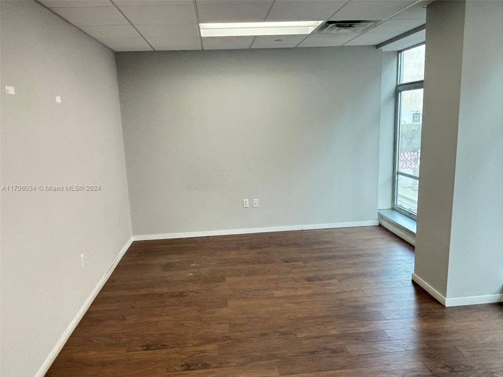 Miami, FL 33132,14 NE 1st Ave #700D