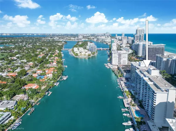 Miami Beach, FL 33140,5700 Collins Ave #9B