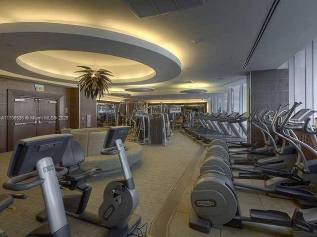 Miami, FL 33131,200 Biscayne Boulevard Way #4904