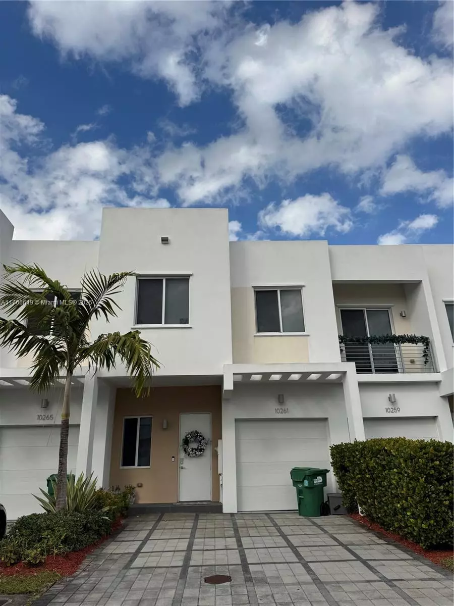 Doral, FL 33178,10261 NW 72nd Ter #0