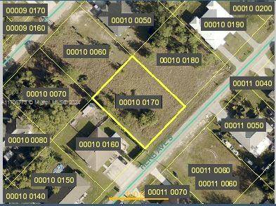 Lehigh Acres, FL 33973,2420-2422 Herb Avenue