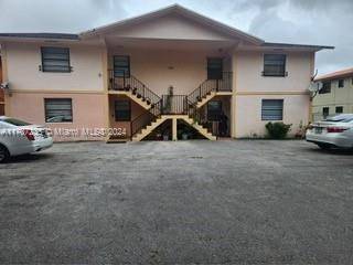 1725 W 58th St, Hialeah, FL 33012