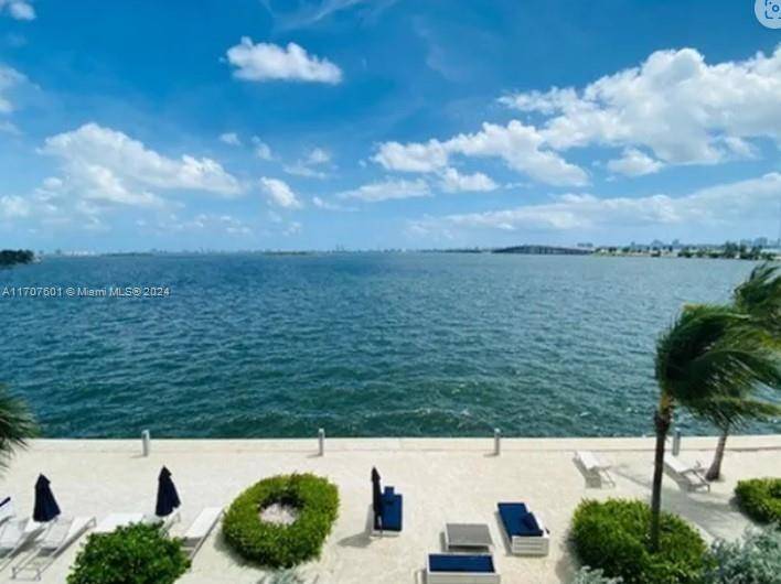 Miami, FL 33137,601 NE 39th St #309