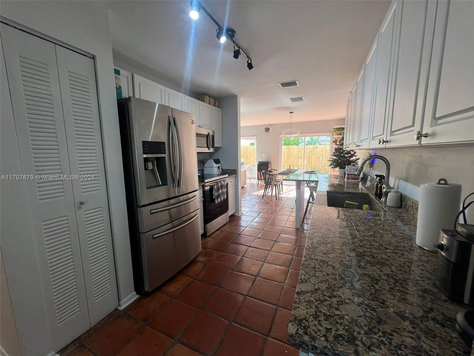 Miami, FL 33186,13874 SW 102nd Ln
