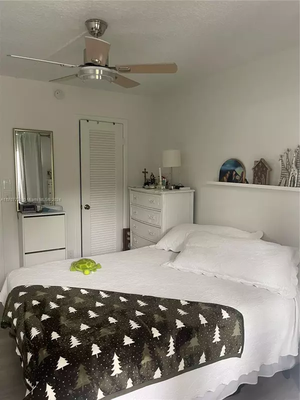Deerfield Beach, FL 33442,191 Prescott J #191