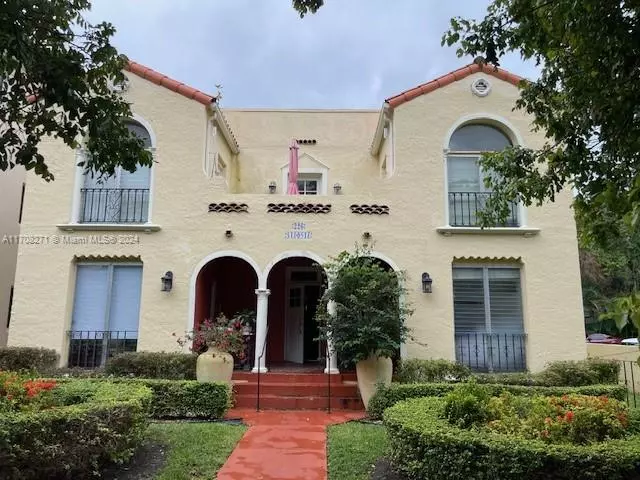 Coral Gables, FL 33134,226 Sidonia Ave