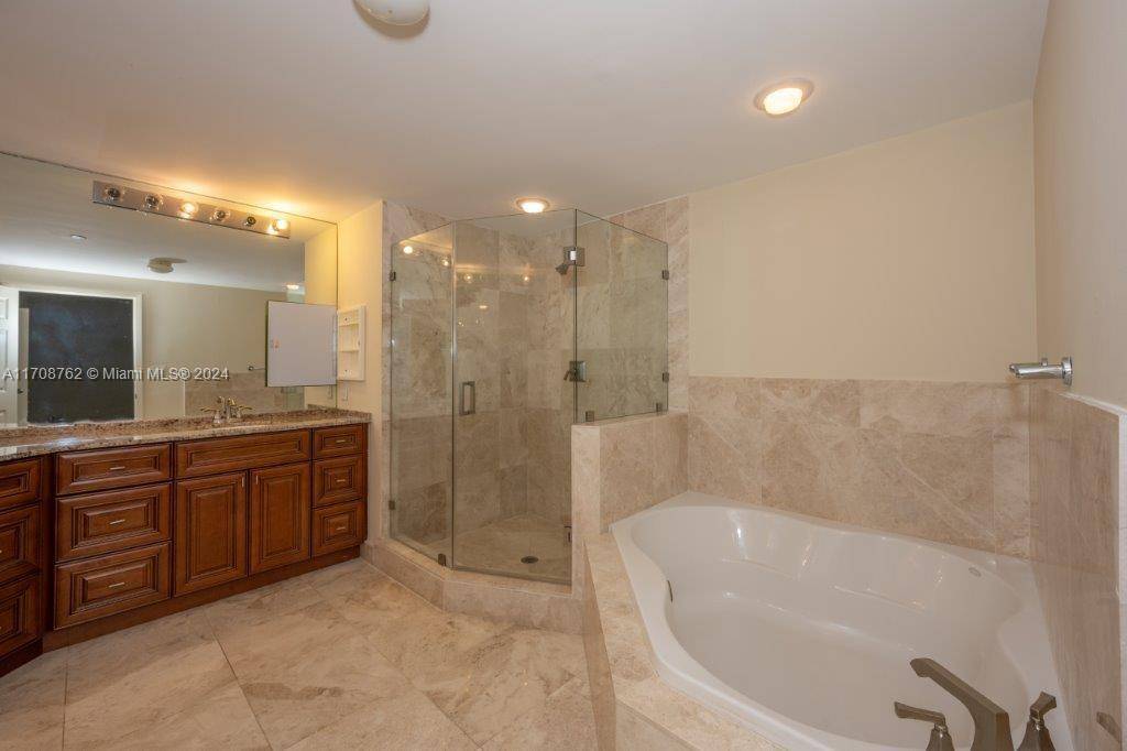Plantation, FL 33324,510 NW 84th Ave #229