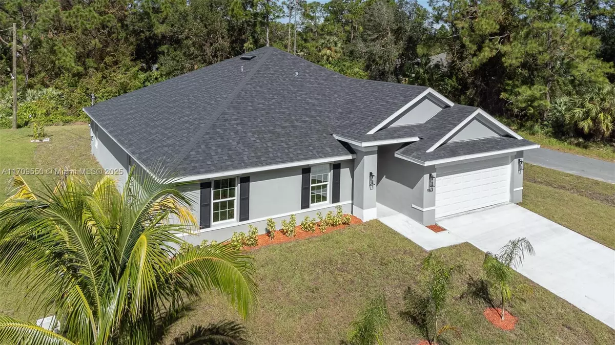 Palm Bay, FL 32909,963 SARETA ST SE