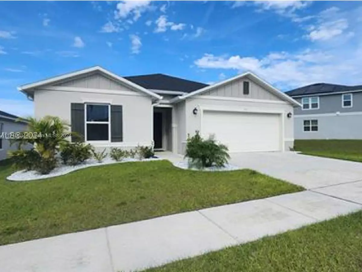 Winter Haven, FL 33881,713 Sarner pass way