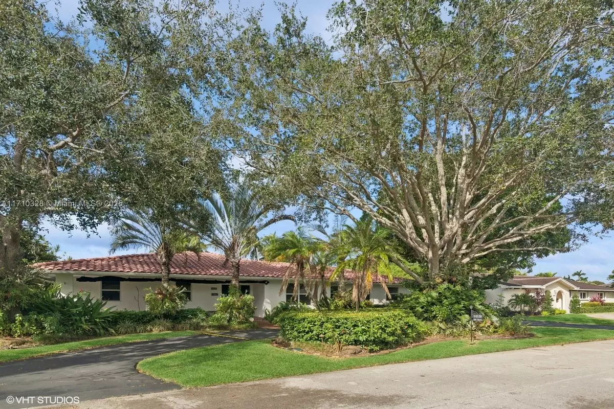 Palmetto Bay, FL 33158,14530 SW 77th Ct