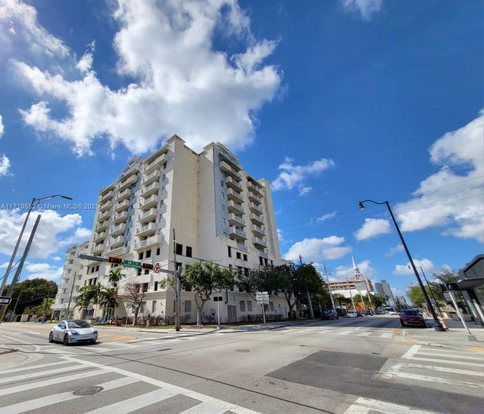 120 SW 8th Ave #501, Miami, FL 33130