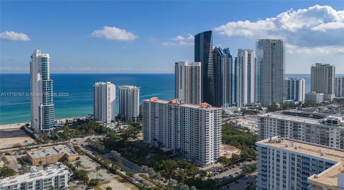 Sunny Isles Beach, FL 33160,210 174th St #1108