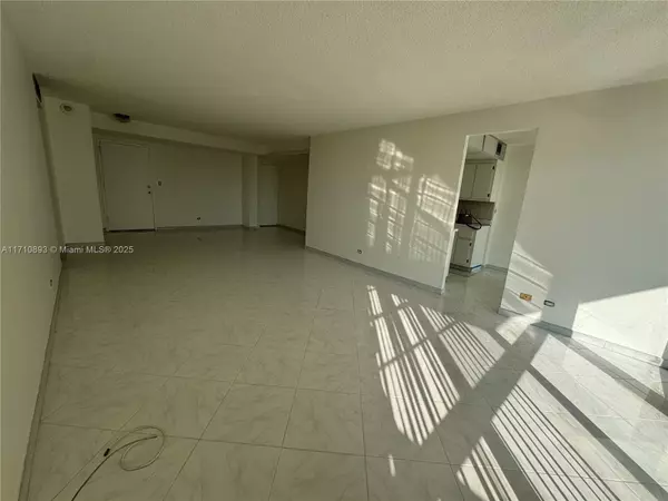 Sunny Isles Beach, FL 33160,230 174th St #1416