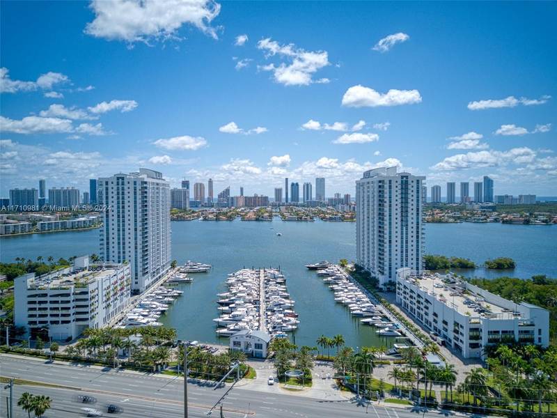 17301 E Biscayne Blvd #1709, North Miami Beach, FL 33160