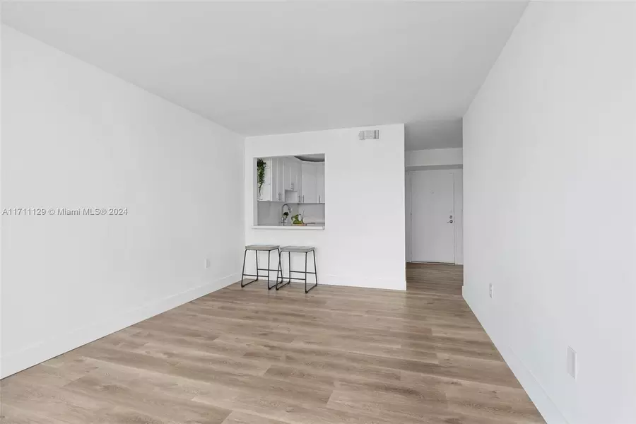 1800 NW 24th Ave #912, Miami, FL 33125