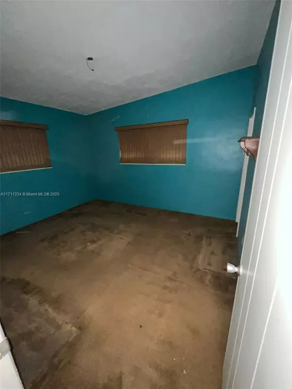 Davie, FL 33314,5730 SW 54th Ter