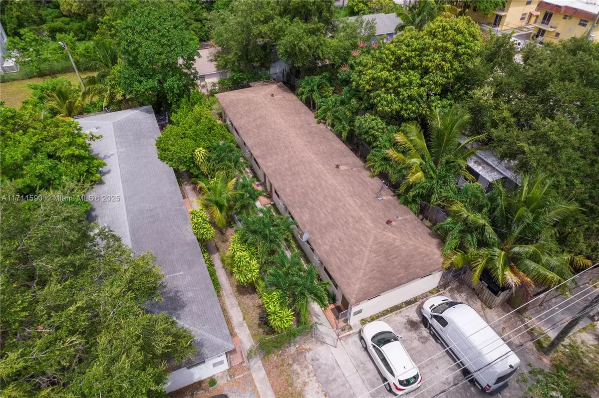Miami, FL 33137,5520 NE 1st Ct