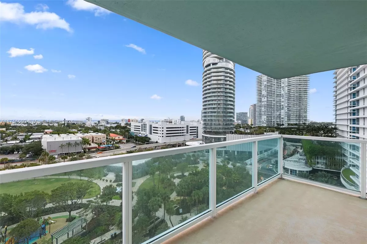 Miami Beach, FL 33139,650 West Ave #1102